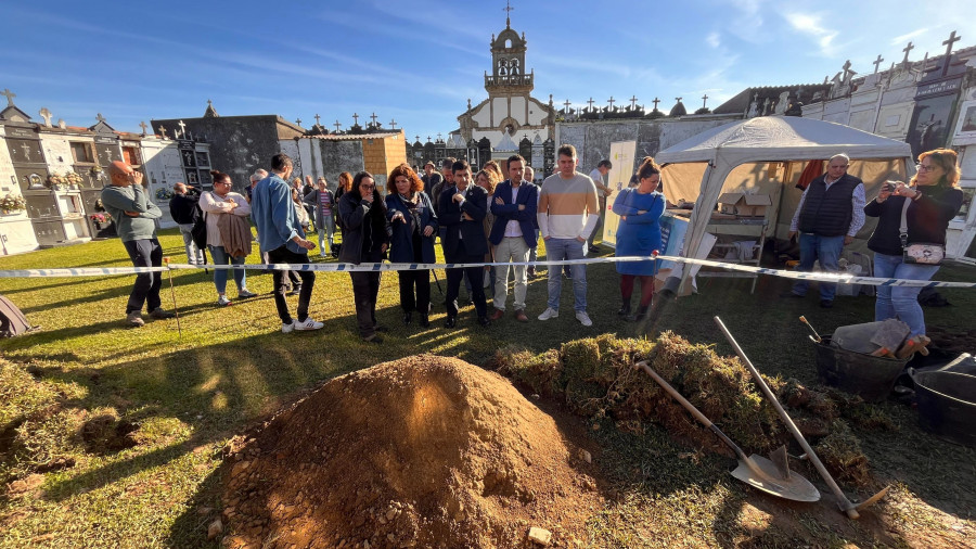 La búsqueda de las fosas en el cementerio de O Val expone las dificultades a las que se enfrenta la Memoria Histórica