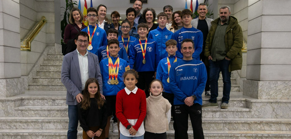 Atletismo | Nuevo homenaje para los sub 14 de oro naroneses