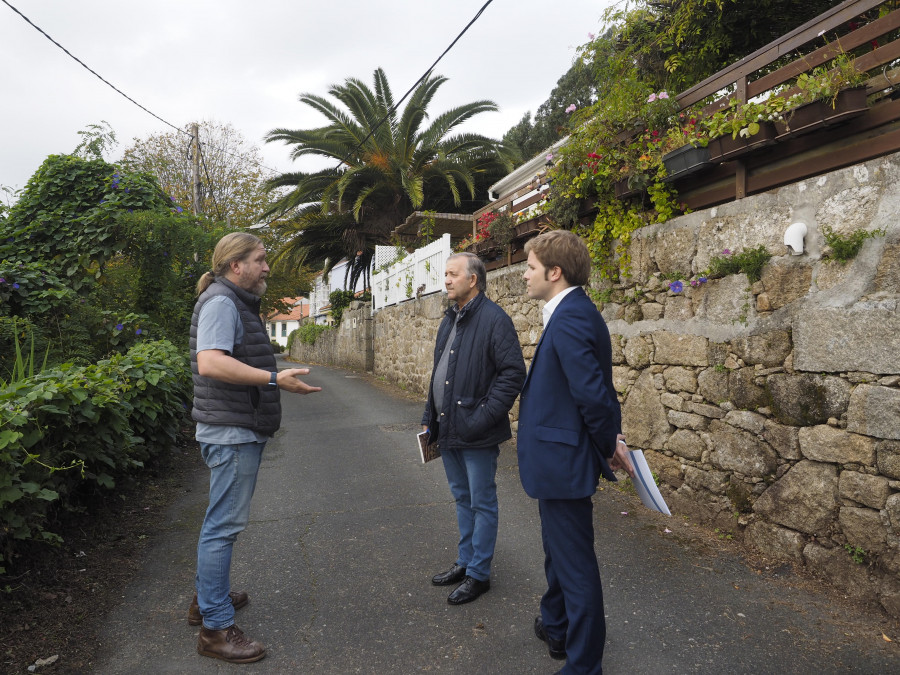 El Concello se reúne con la AVV de San Felipe para analizar las actuaciones del plan de barrios