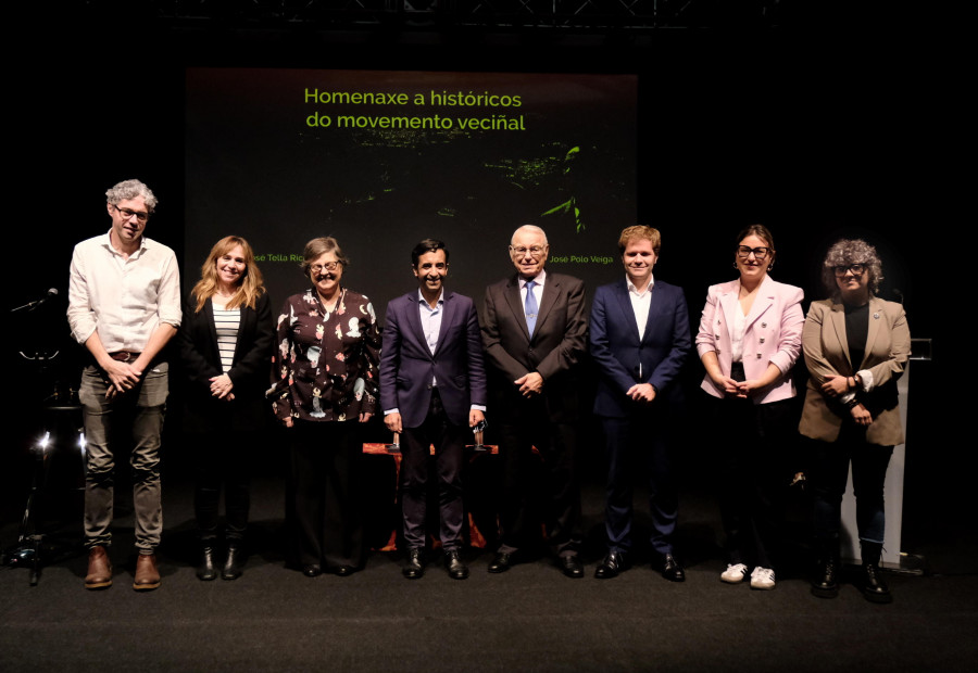 El Concello de Ferrol homenajea a María José Tella y José Polo por su labor vecinal