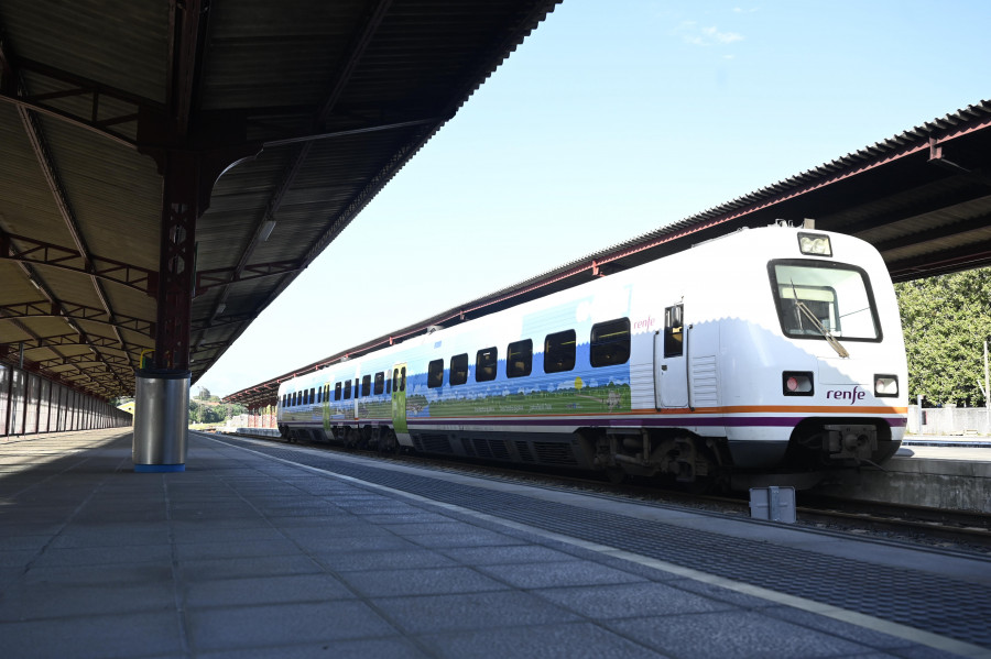 El tren entre Ferrol y A Coruña, un paso más cerca de mejorar sus tiempos