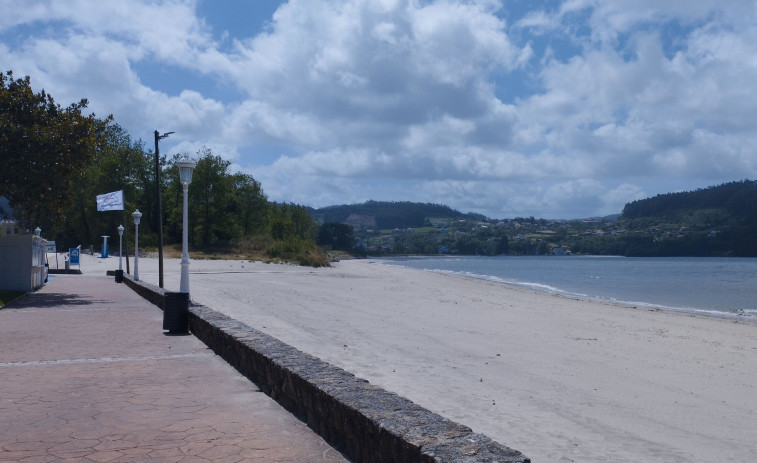 Avanza el proyecto para regenerar la playa cedeiresa de A Magdalena