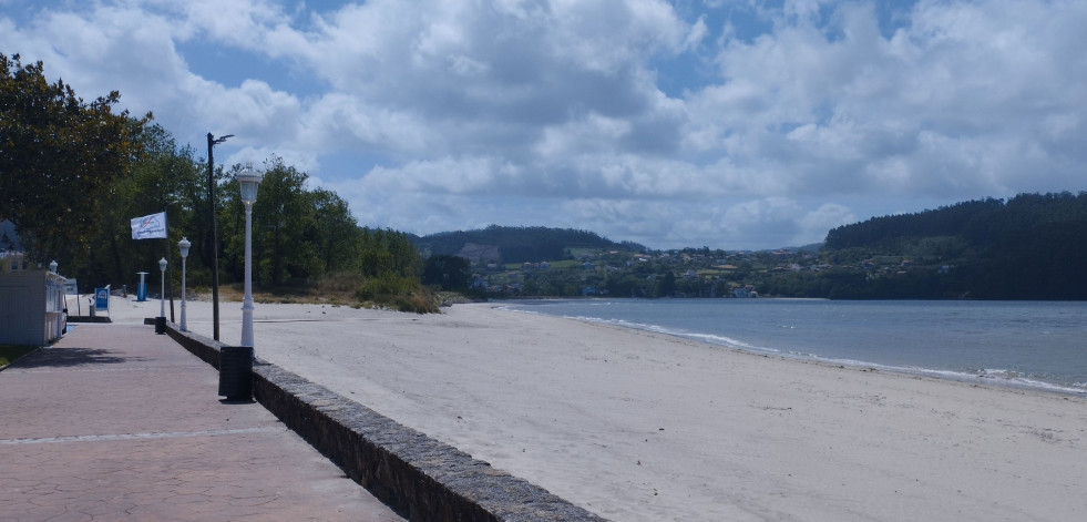 Avanza el proyecto para regenerar la playa cedeiresa de A Magdalena