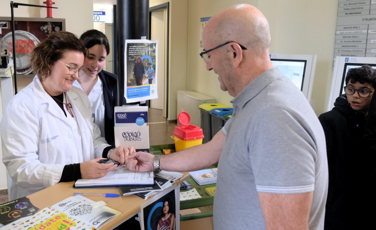 Gran participación nas medicions de glicosa polo Día da Diabetes