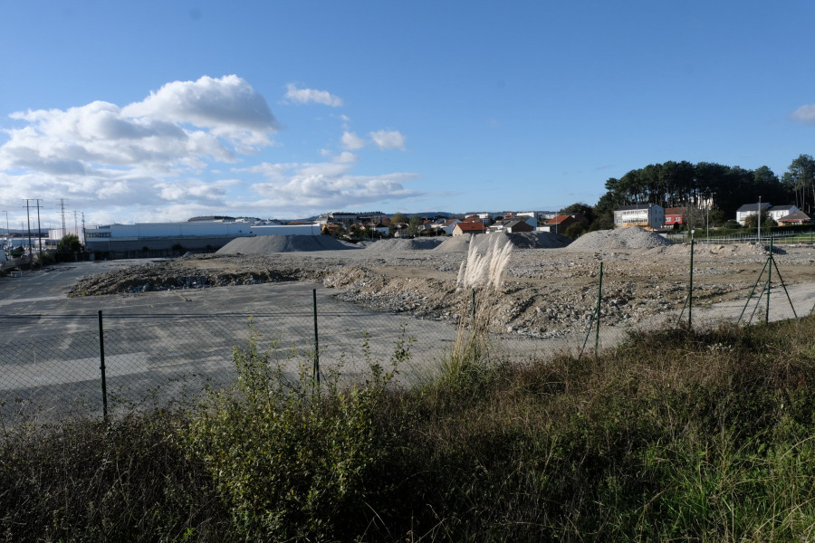 La Xunta aprueba ambientalmente el parque comercial que se situará en la nave de Poligal