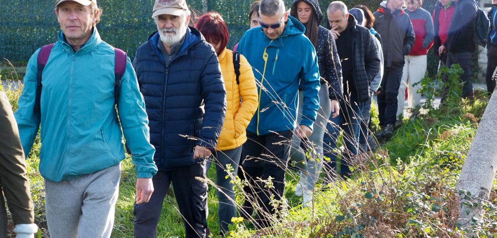 El Club de Montaña recuerda al grupo Alpinista Abrente con un acto y una ruta