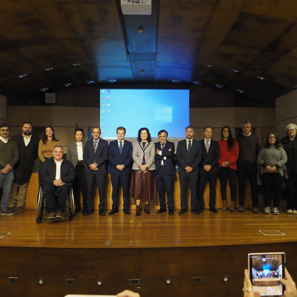 Ferrol Impacto analiza los proyectos de futuro de la ciudad