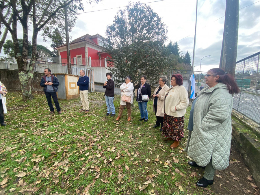 Narón e Fene izan a bandeira galega para popularizar os símbolos nacionais