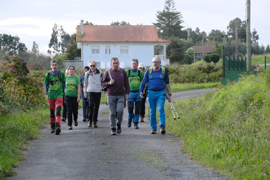 Ruta de nueve kilómetros por el municipio mugardés en recuerdo de Alpinista Abrente