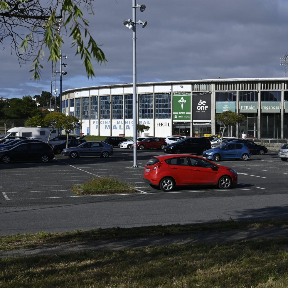 Luces y acción en A Malata: la Deputación da Coruña aprueba el convenio para cofinanciar las obras en el estadio