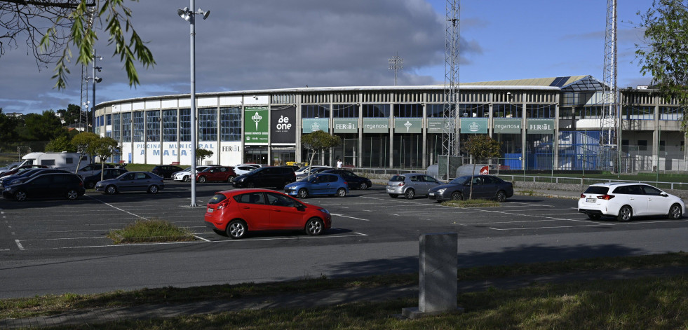 Luces y acción en A Malata: la Deputación da Coruña aprueba el convenio para cofinanciar las obras en el estadio