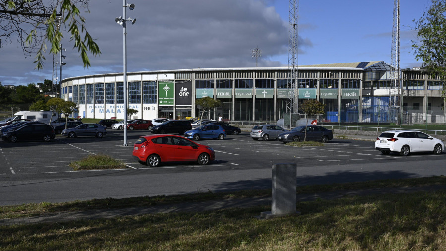 Luces y acción en A Malata: la Deputación da Coruña aprueba el convenio para cofinanciar las obras en el estadio