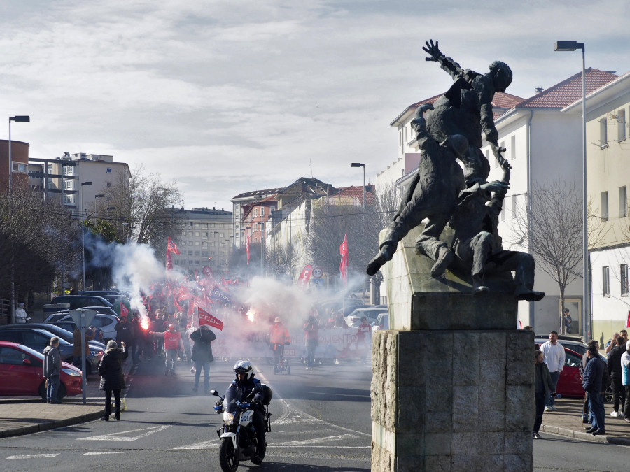 Nueva reclamación para el traslado a Porta Nova del monumento al 10 de Marzo