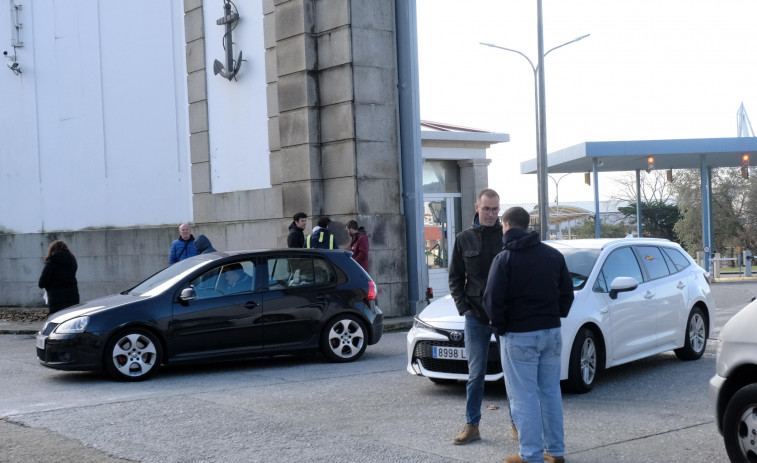 La plantilla de Navantia decide bloquear el acceso al astillero el fin de semana