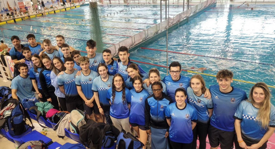 El Natación Ferrol se queda con el “chocolate” en la Copa estatal