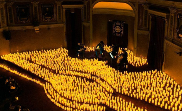 Dos conciertos de piano a la luz de las velas en el auditorio de Afundación