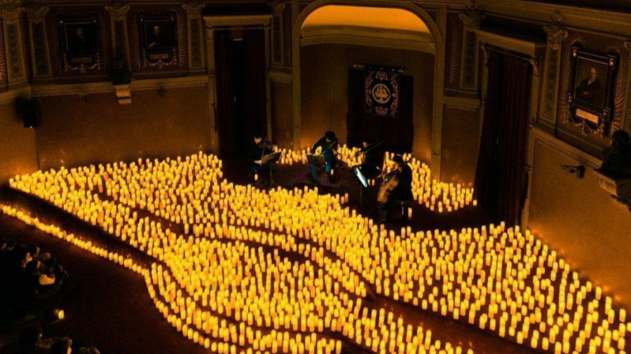 Dos conciertos de piano a la luz de las velas en el auditorio de Afundación