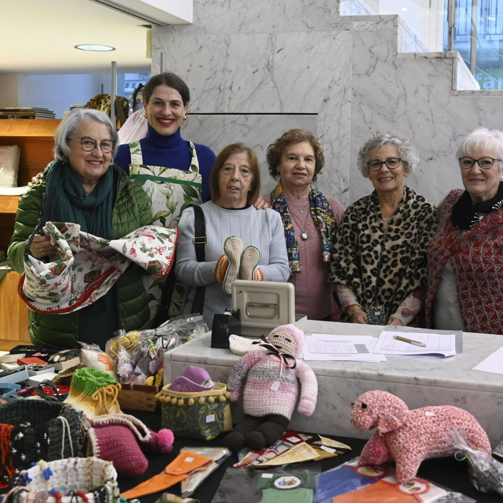 Los rastrillos y las tiendas solidarias, presentes en Ferrol en el preludio de la Navidad