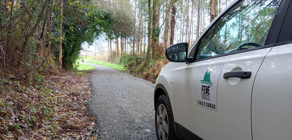 Fene continúa los trabajos en la red municipal de caminos para mejorar su seguridad y accesibilidad