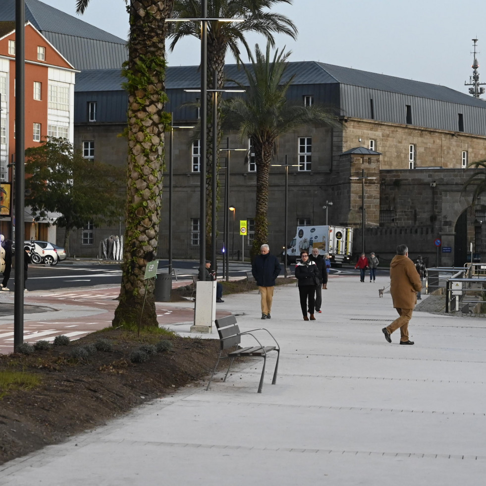 El paseo de Curuxeiras reabre al público tras las obras