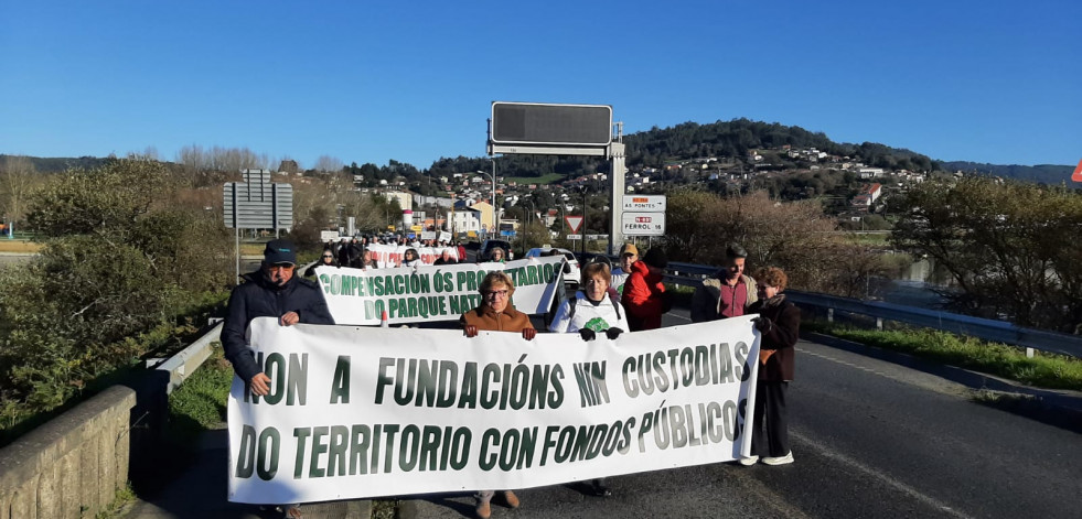 Los propietario de terrenos en las Fragas do Eume vuelven a tomar las calles de Pontedeume