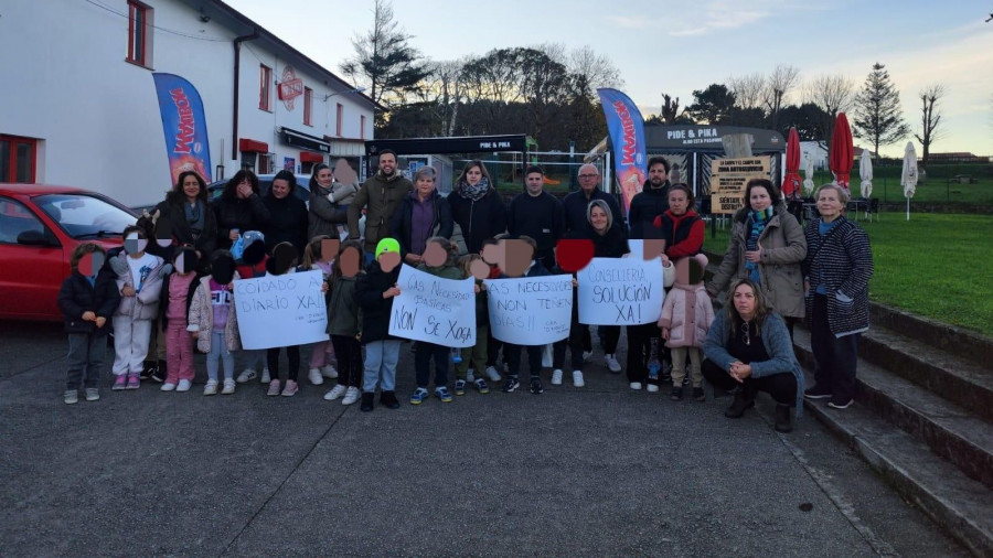 Protesta simultánea en Valdoviño en las escuelas unitarias de Lago, Taraza y Vilarrube