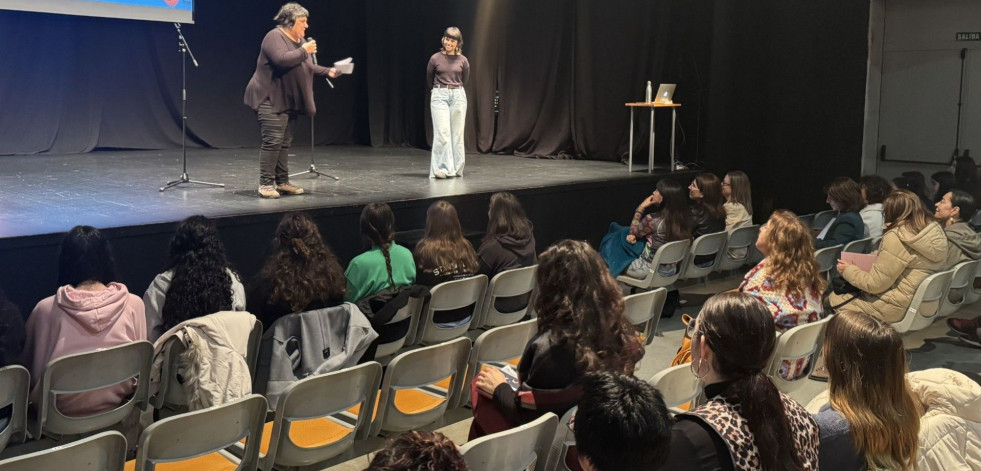 Clausura en Narón del I Laboratorio de Apoderamento LGTB+