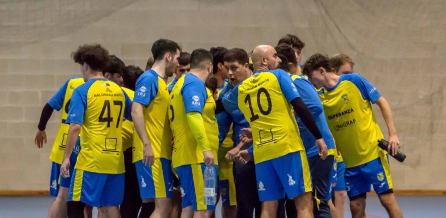 El año acaba con buenas sensaciones para el balonmano de Pontedeume y Narón