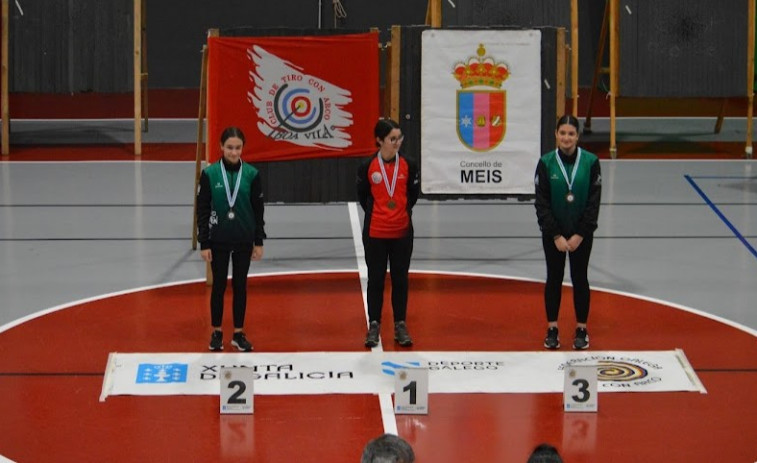 Fin de la temporada de tiro con arco en sala con títulos para el Arco Ferrol y Narón