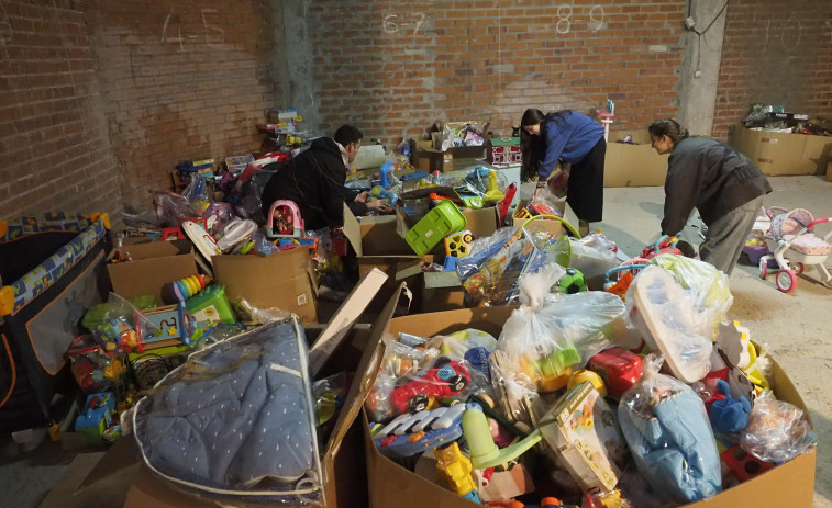 La OJE sigue con su campaña de recogida de donaciones, que este año enviarán a Valencia