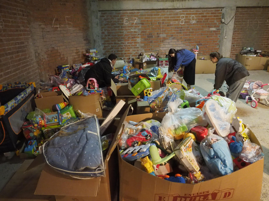 La OJE sigue con su campaña de recogida de donaciones, que este año enviarán a Valencia