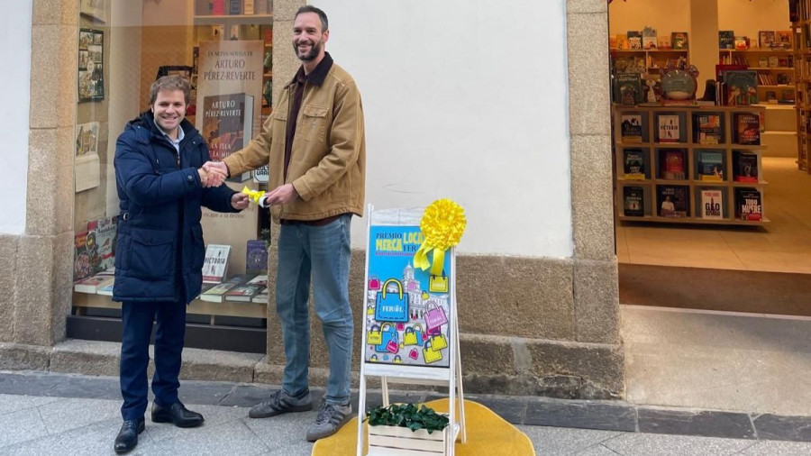 La Central Librera, premiada por su larga trayectoria en Ferrol