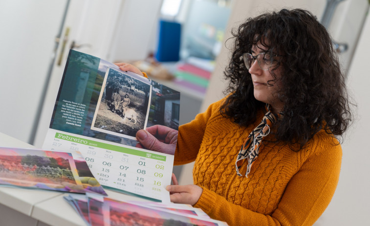 Las historias de las mujeres del rural protagonizan el calendario de San Sadurniño