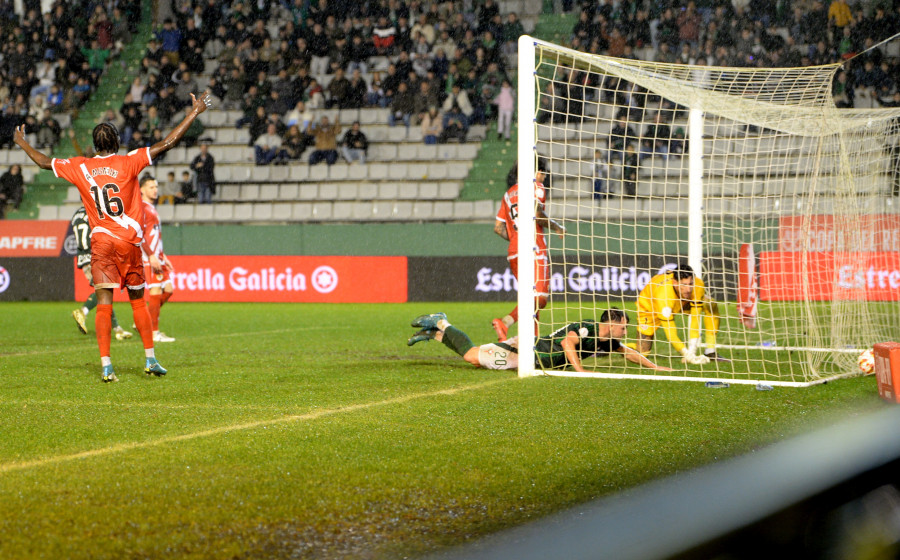 Álvaro Giménez: “Estoy contento por  el gol, pero quería ganar el partido”