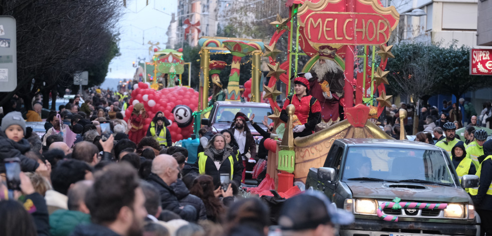 Cabalgata de Reyes en Ferrol y Narón: así llegaron Sus Majestades a la comarca