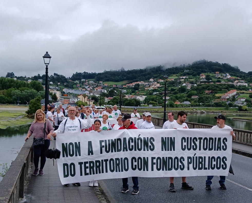 Protesta propietarios Fragas do Eume (3) 17475034