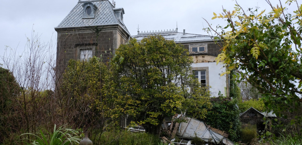 Una pareja de asturianos rescata la casa San Román de Narón para convertirla en un hotel