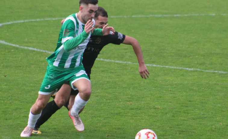 Broche de oro en casa para el Somozas con su primer triunfo ante el Barbadás