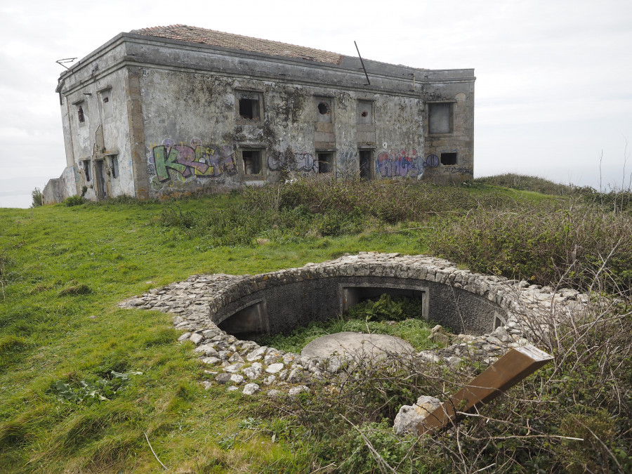 El PSOE critica que Ferrol se quede de última en el proyecto de las baterías de la costa