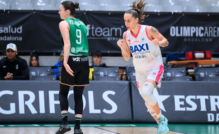 El Joventut tira de épica para ganar al Baxi Ferrol