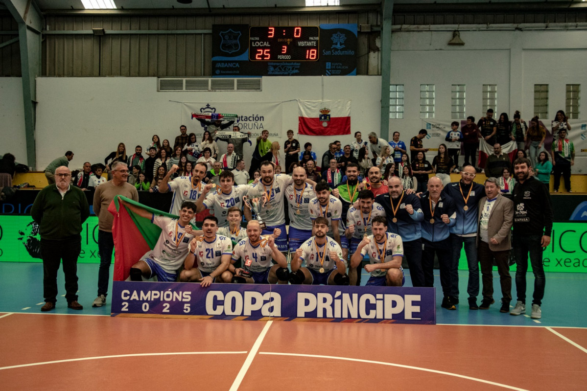 Textil campeon copa princpe voleibol