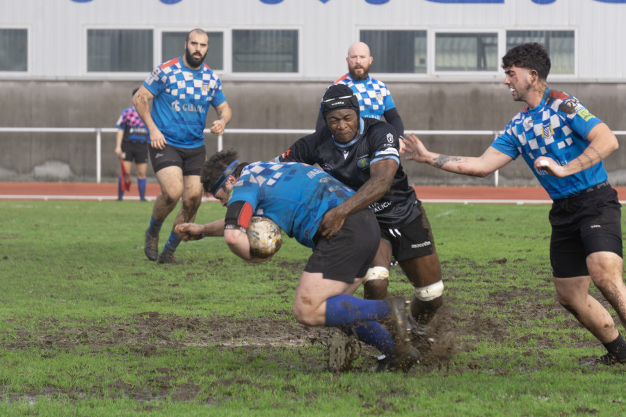 El CRAT se lleva el duelo de las Rías Altas ante un Rugby Ferrol que casi da la sorpresa