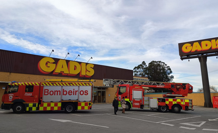 Desalojado el Gadis de Catabois por un conato de incendio eléctrico