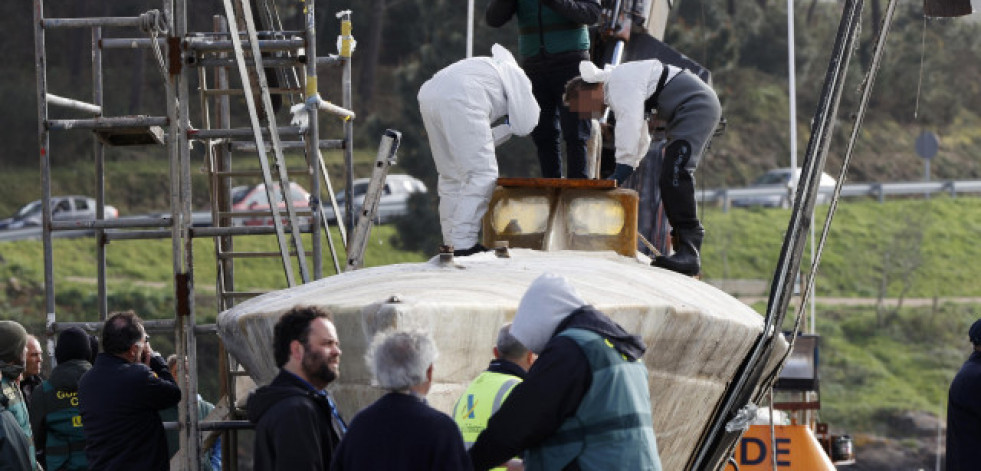 Hallado un narcosubmarino en la Costa da Morte