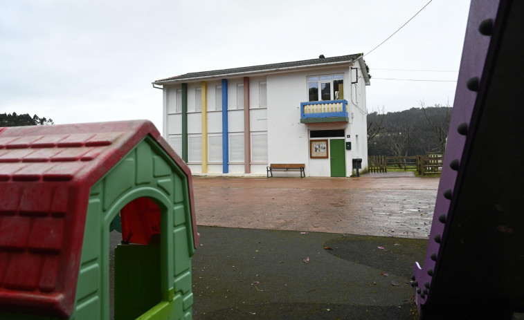 Llamada de auxilio para evitar el cierre de la escuela unitaria de Ombre