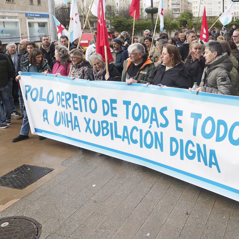 Concentración de la CIG contra la reforma de la jubilación parcial aprobada este miércoles