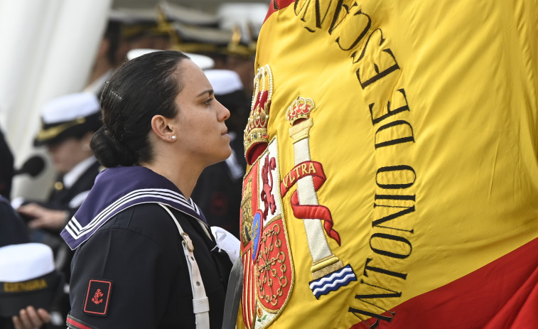 Jura de bandera en la Esengra en una jornada ventosa y desapacible