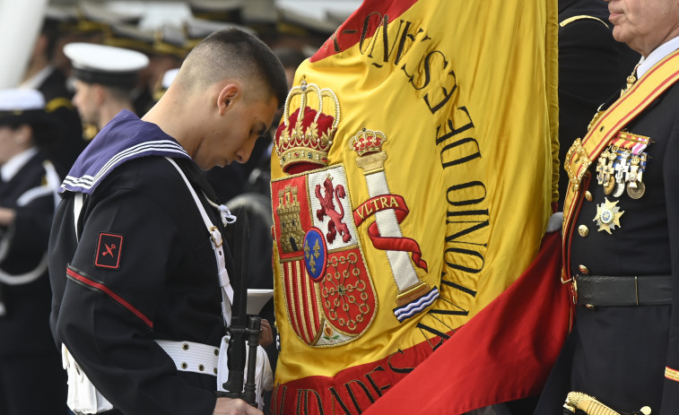 Jura de Bandera desafiando al viento en A Graña