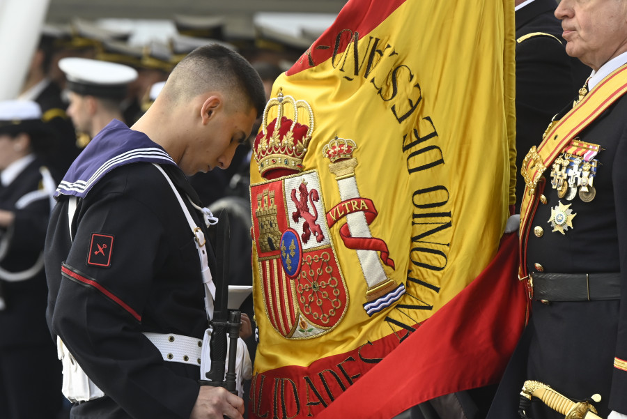 Jura de Bandera desafiando al viento en A Graña