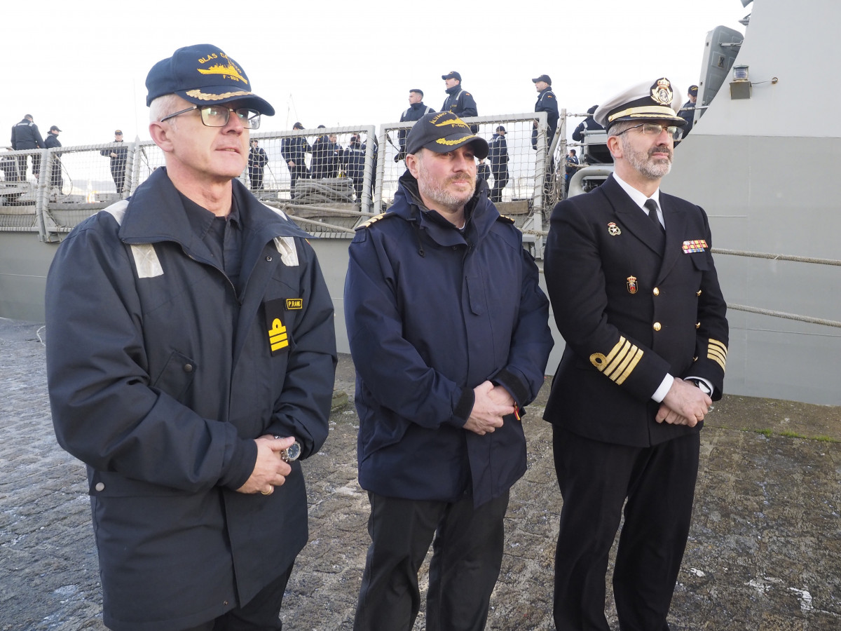 Salidas del Patiño desde Navantia y  desde el Arsenal Militar  de Ferrol las fragatas   Alvaro de Bazán y Blas de Lezo (Jorge Meis) (78)